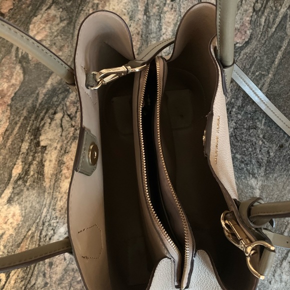 Michael Kors Purse - Picture 3 of 7